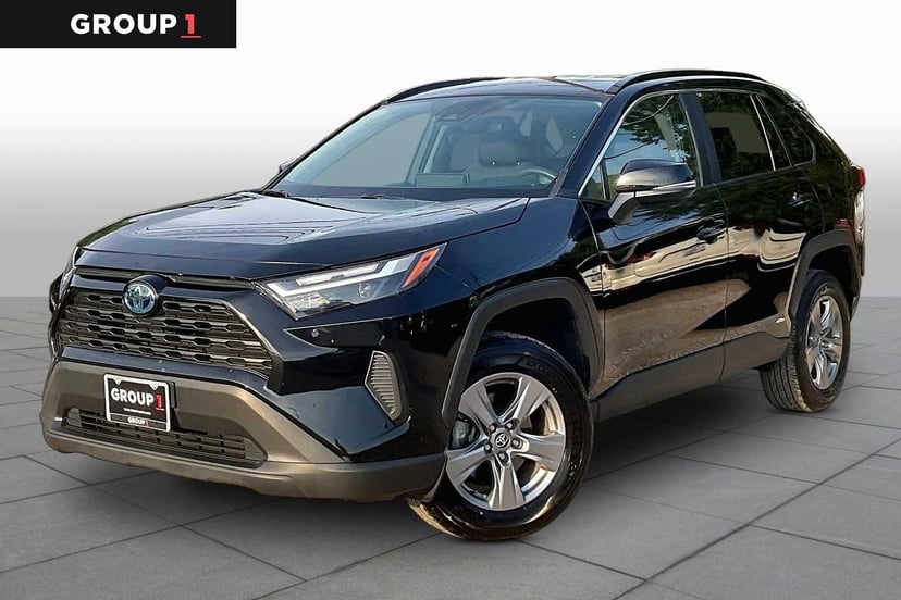 2024 Toyota RAV4 - Image 2
