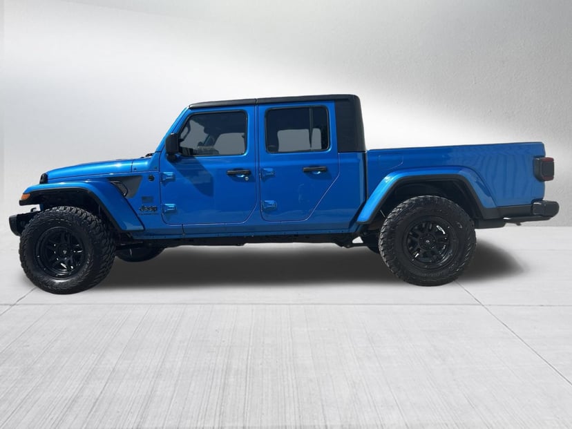 2021 Jeep Gladiator - Image 3