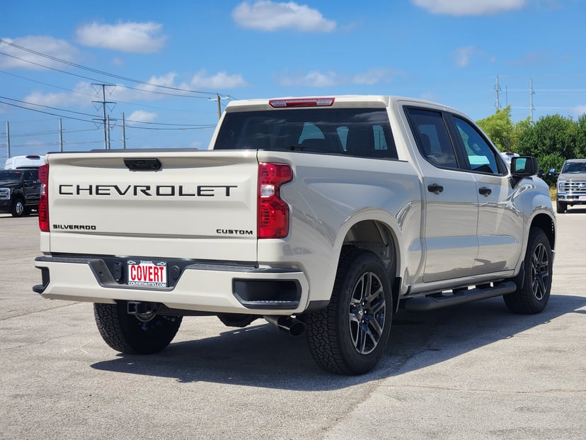 2026 Chevrolet Silverado 1500 - Image 3
