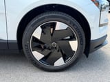 2026 Volvo EX30 - Preview 6