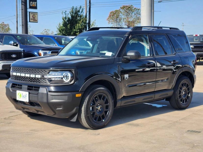 2026 Ford Bronco - Image 1
