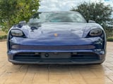 2022 Porsche Taycan - Preview 3