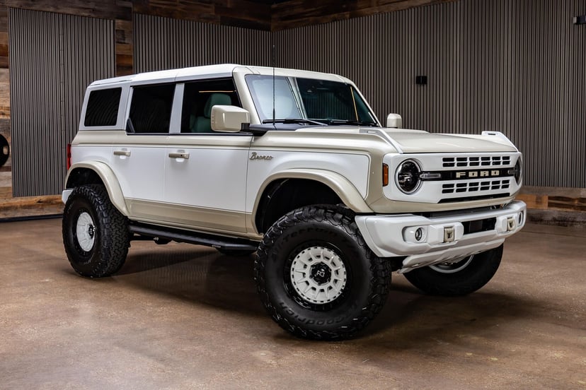 2026 Ford Bronco - Image 1