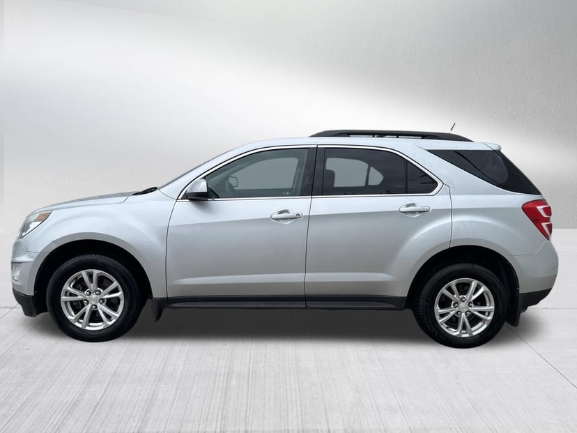 2017 Chevrolet Equinox - Image 3