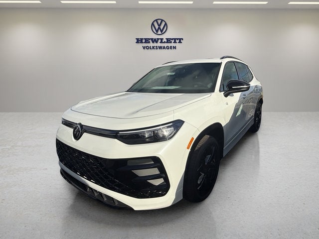 2026 Volkswagen Tiguan - Image 1