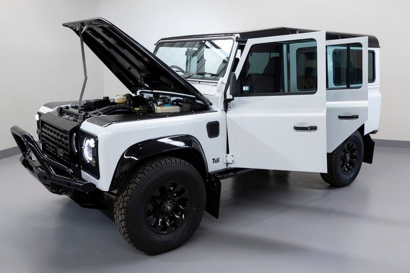 1993 Land Rover Defender - Image 1