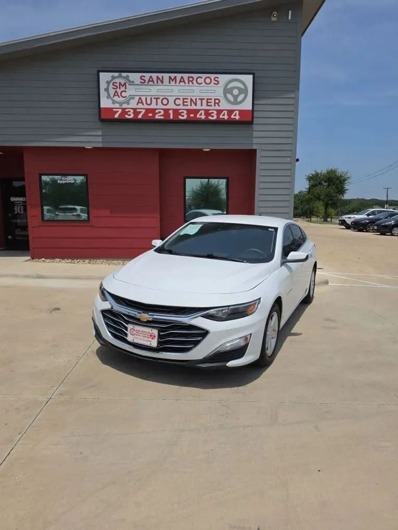 2021 Chevrolet Malibu - Image 1