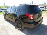2017 Ford Explorer - Preview 3