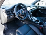 2026 Porsche Macan - Preview 4