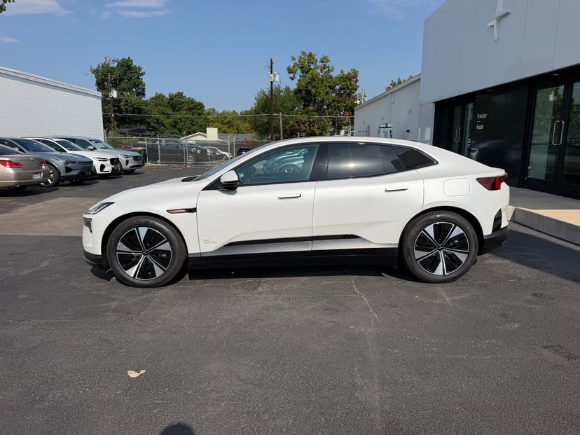 2026 Polestar 4 - Image 2