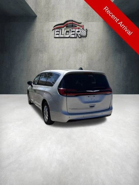 2024 Chrysler Pacifica