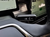 2024 Rivian R1S - Preview 13