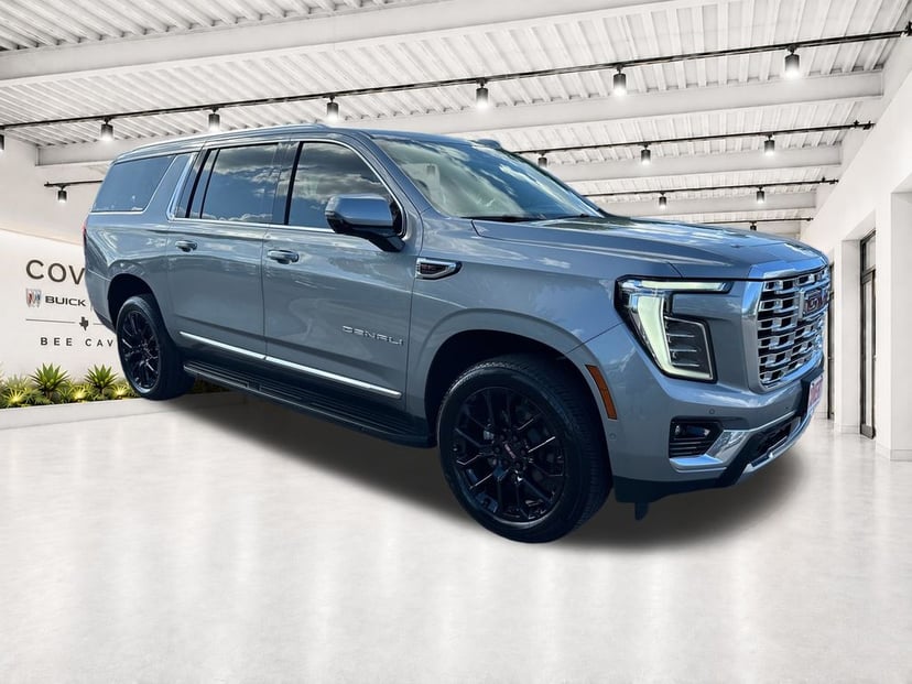 2026 GMC Yukon XL - Image 1