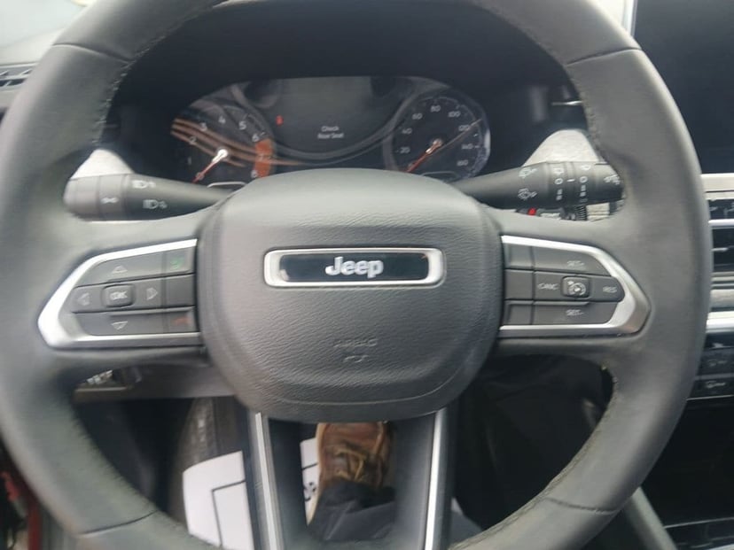 2023 Jeep Compass - Image 3
