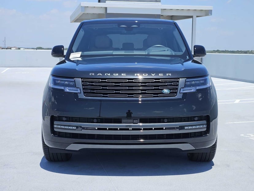 2026 Land Rover Range Rover - Image 3