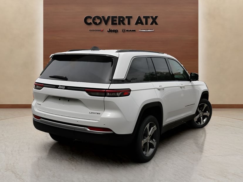 2026 Jeep Grand Cherokee - Image 2