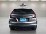 2025 Cadillac XT4 - Preview 4