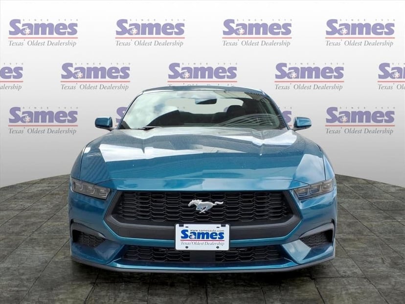 2026 Ford Mustang - Image 3