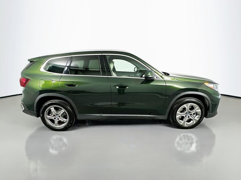 2023 BMW X1 - Image 3