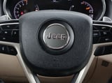 2017 Jeep Grand Cherokee - Preview 5