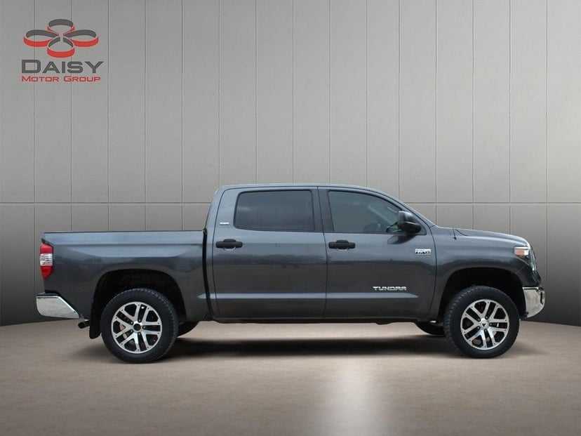 2018 Toyota Tundra - Image 2