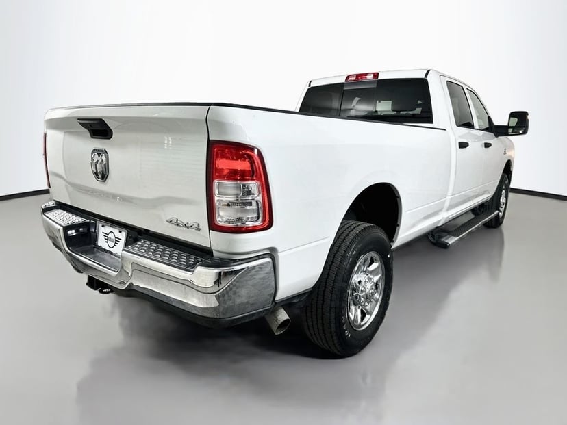 2024 Ram 2500 - Image 3
