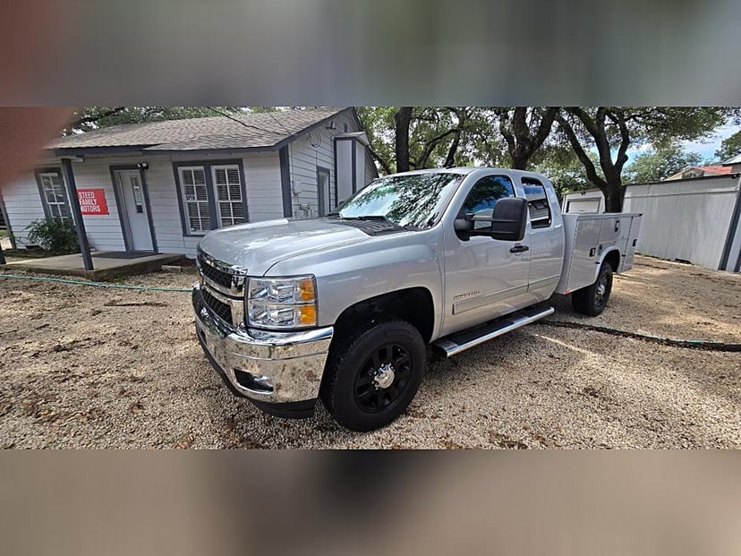 2012 Chevrolet Silverado 2500 HD - Image 1