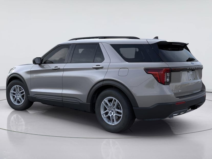 2026 Ford Explorer - Image 2