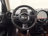 2015 MINI Countryman - Preview 10