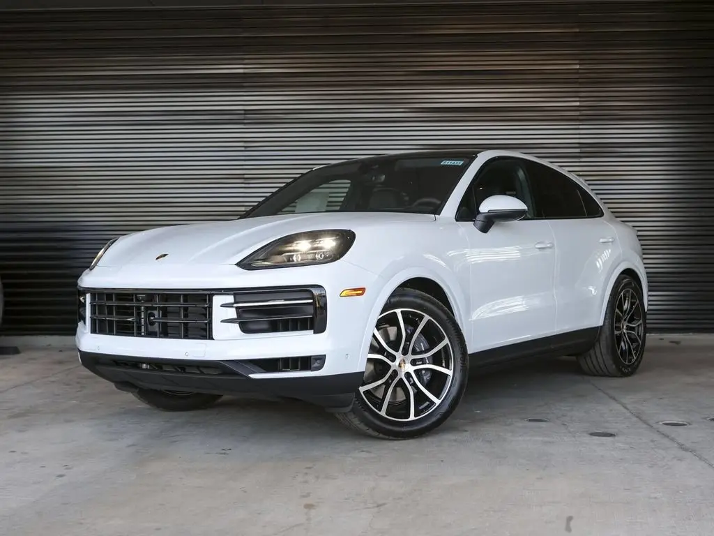 2026 Porsche Cayenne - Image 1