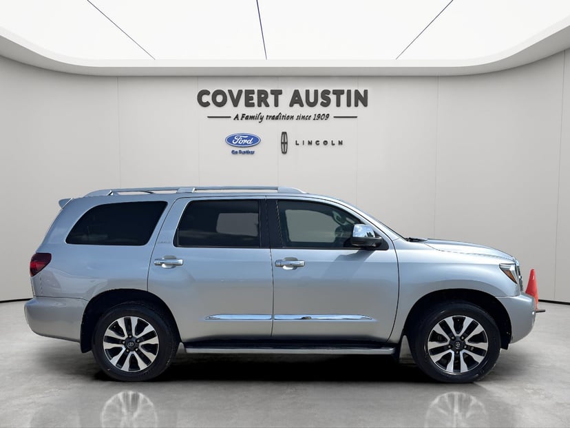 2021 Toyota Sequoia - Image 3