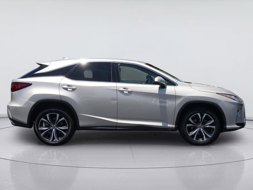 2017 Lexus RX - Image 2