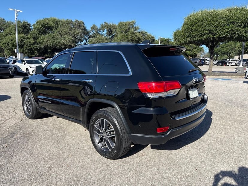 2018 Jeep Grand Cherokee - Image 3
