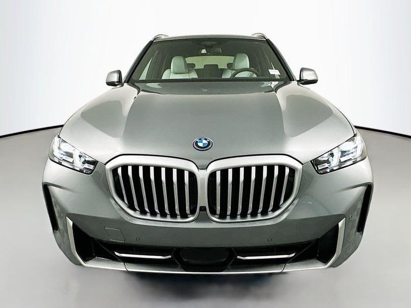 2026 BMW X5 - Image 1