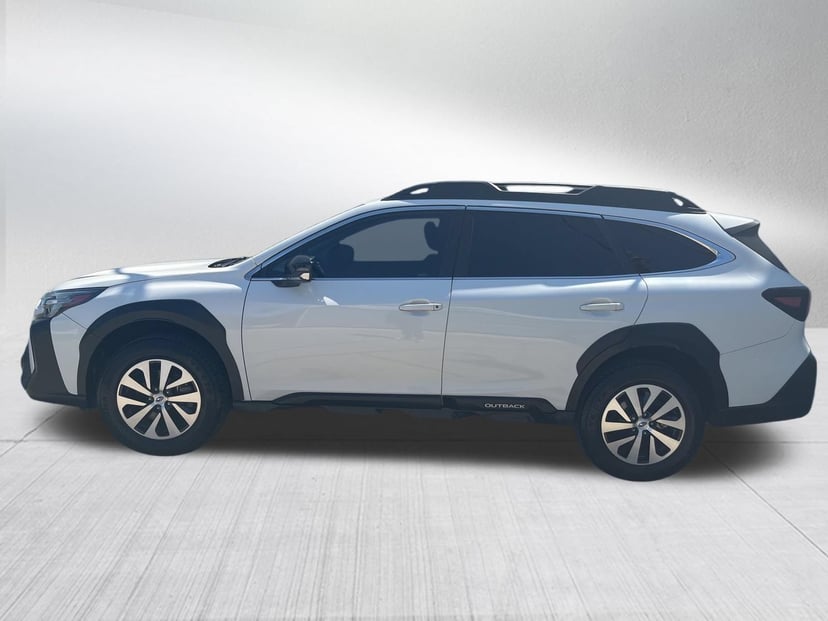 2023 Subaru Outback - Image 2