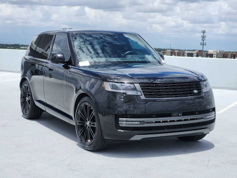 2024 Land Rover Range Rover - Image 2