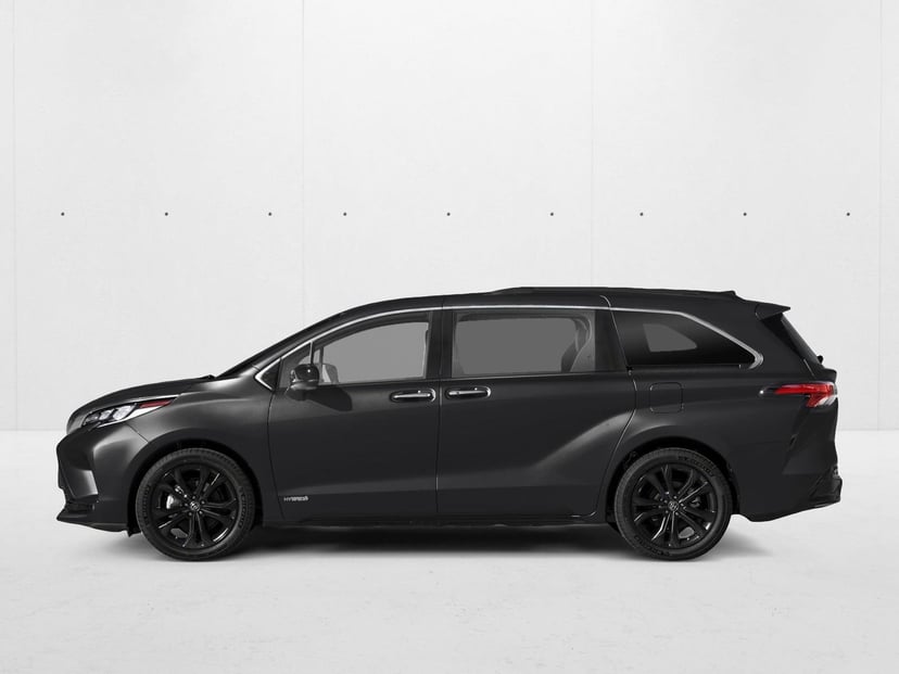 2026 Toyota Sienna - Image 1