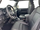 2025 Jeep Gladiator - Preview 9