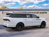 2027 Lincoln Navigator L - Preview 6