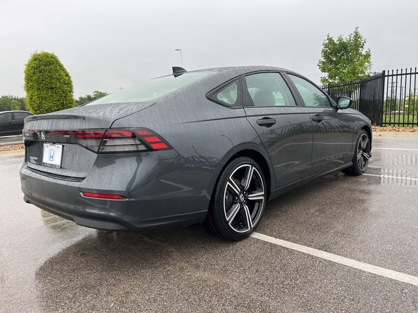 2026 Honda Accord - Image 2