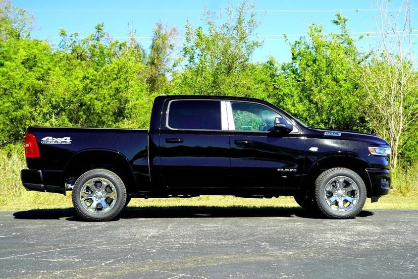 2026 Ram 1500 - Image 2