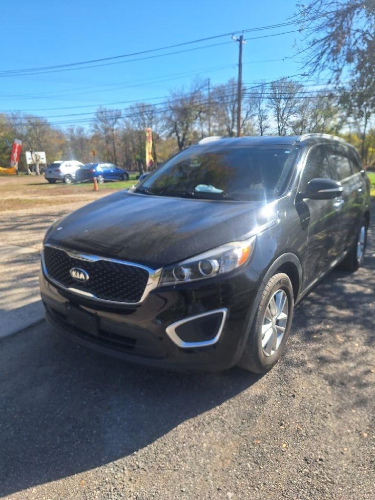 2016 Kia Sorento - Image 1