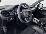 2026 Porsche Macan - Preview 9
