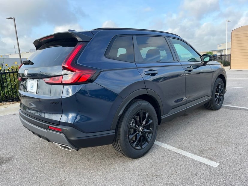 2026 Honda CR-V - Image 2