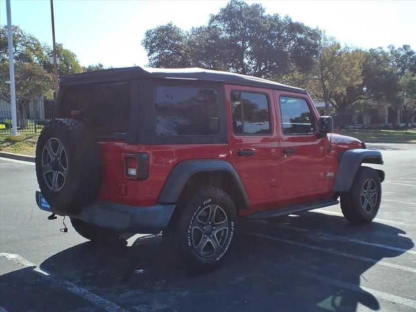 2018 Jeep Wrangler - Image 3