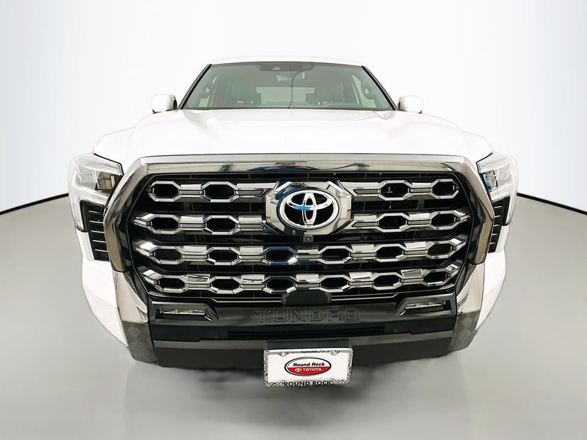 2025 Toyota Tundra - Image 3