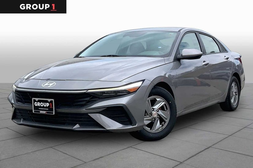2024 Hyundai Elantra - Image 1