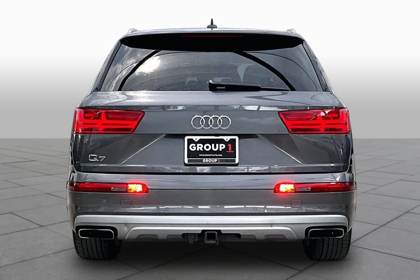 2019 Audi Q7 - Image 2