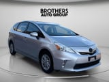 2013 Toyota prius-v - Preview 4