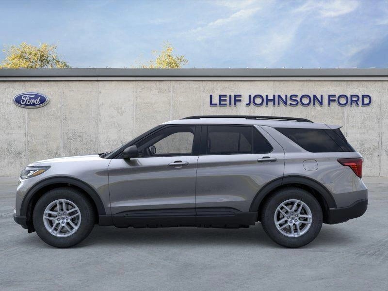 2026 Ford Explorer - Image 2